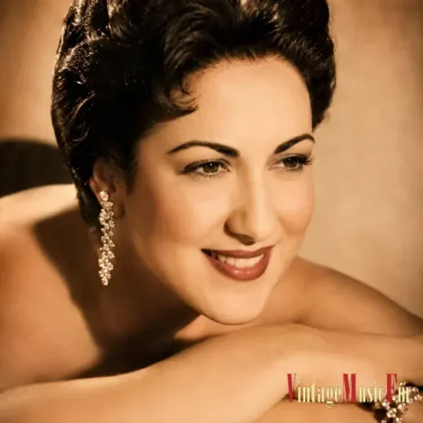 CORALIA FERNÁNDEZ