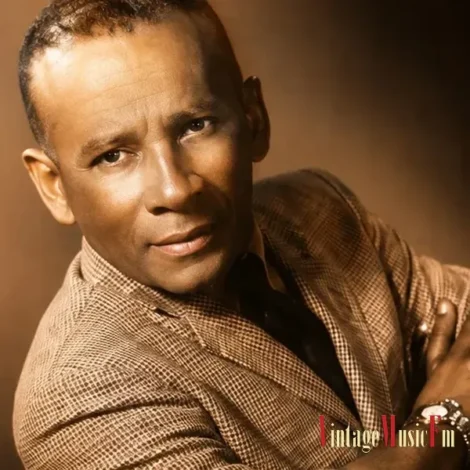 RAFAEL HERNÁNDEZ