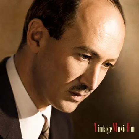 ALEC SINIAVINE