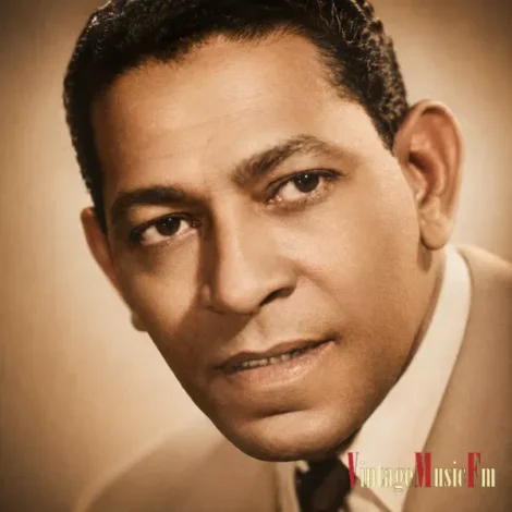 ANTONIO MACHÍN