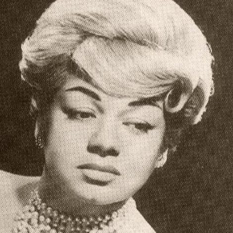 ANA MARÍA GONZÁLEZ