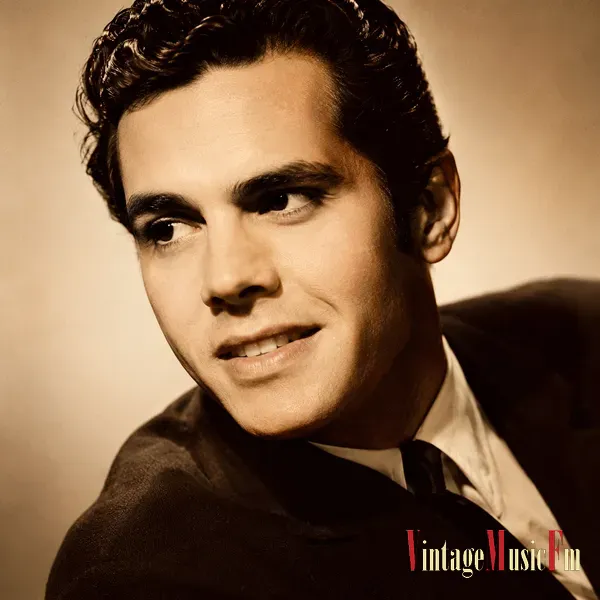 DESI ARNAZ