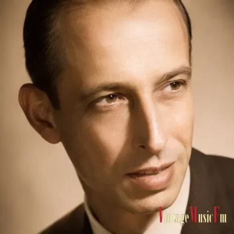 HÉCTOR VARELA