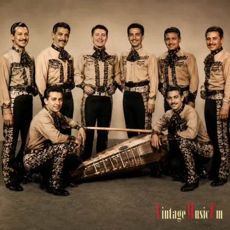 MARIACHI VARGAS  DE TECALITLÁN