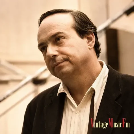 DON COSTA