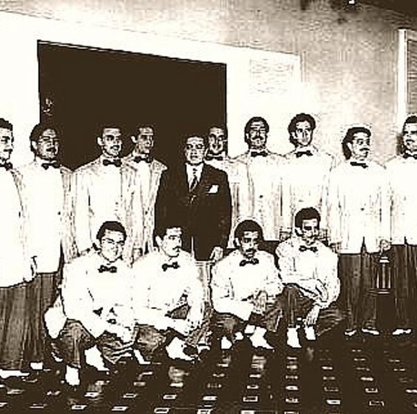 ORQUESTA HERMANOS CASTRO