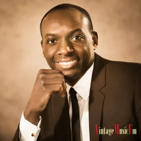 EARL GRANT