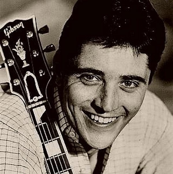 SACHA DISTEL