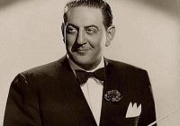 Guy Lombardo nació en London, Ontario, Canadá, el 19 de junio de 1902