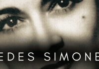 Mercedes Simone nació en Villa Elisa, Buenos Aires el 21 de abril de 1904