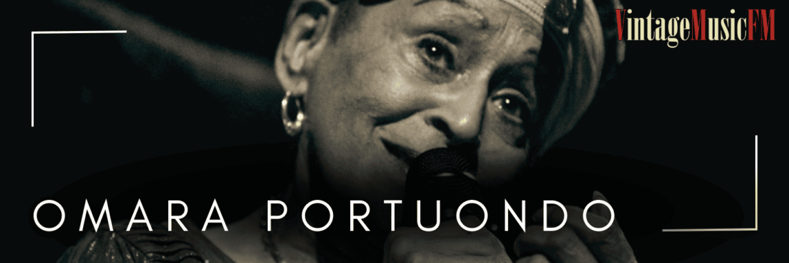 Omara Portuondo nació en La Habana el 29 de octubre de 1930
