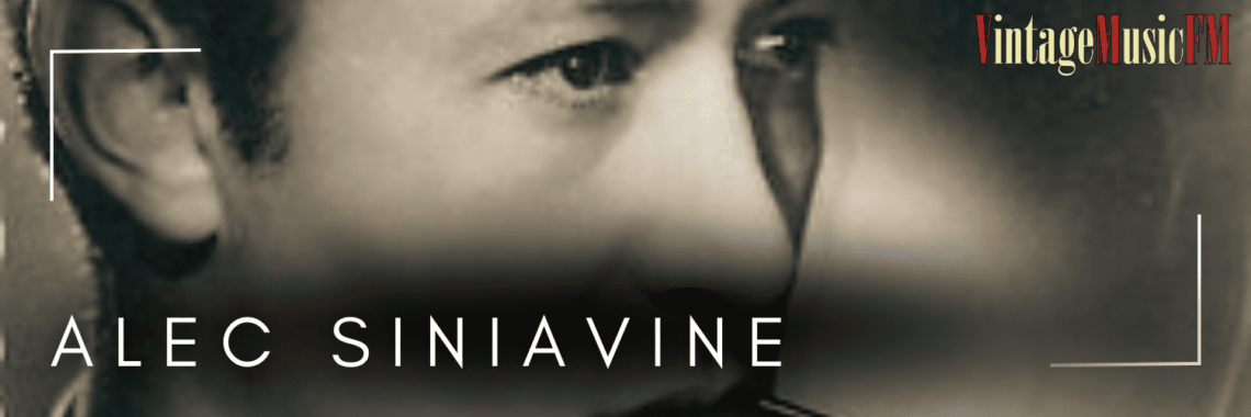 Alec Siniavine nació en Odesa, Ucrania, el 4 de mayo de 1906