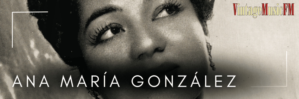 Ana María González nació en Xalapa-Enríquez, México, el 31 de agosto de 1918